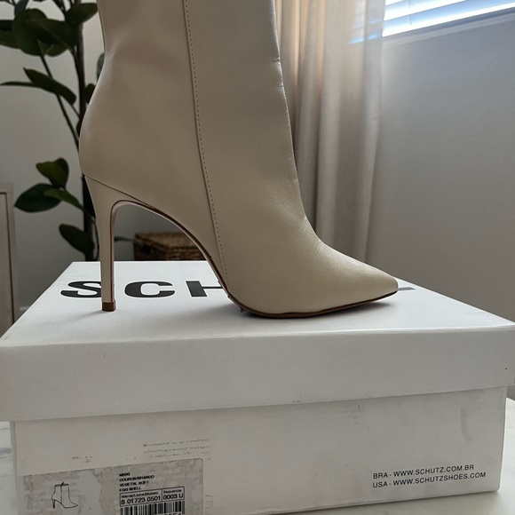 Schutz Ankle Boots - Picture 5 of 6